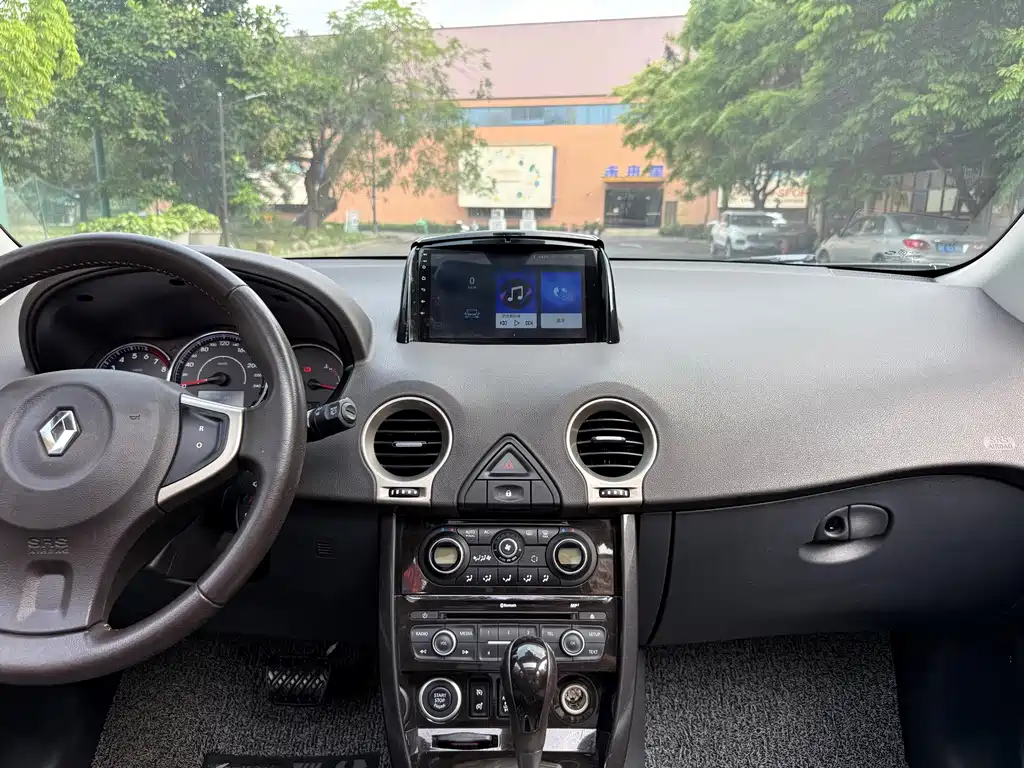 Renault Koleos (Import) — миниатюра 12