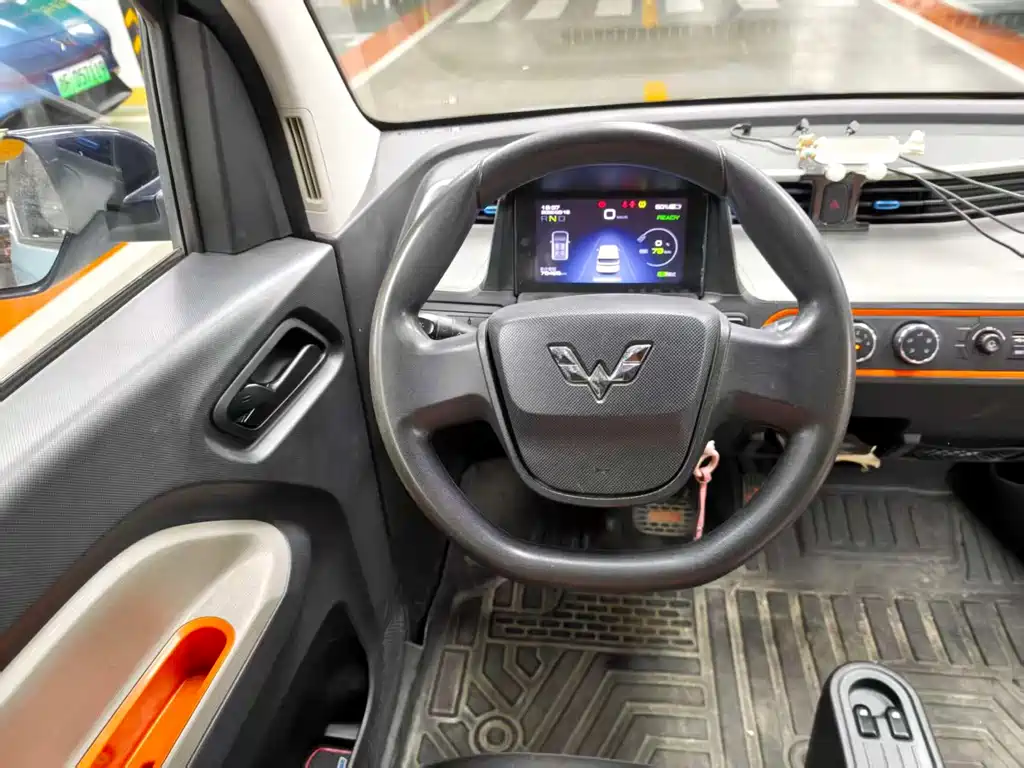 Wuling MINIEV — миниатюра 8