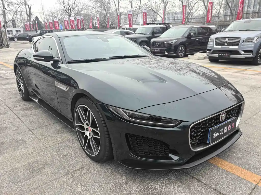 JAGUAR F TYPE