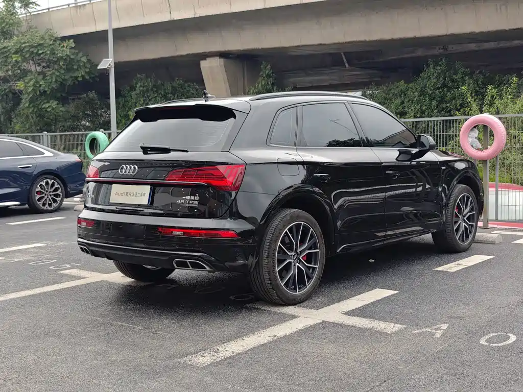 Audi Q5L 2024 45 TFSI Luxury