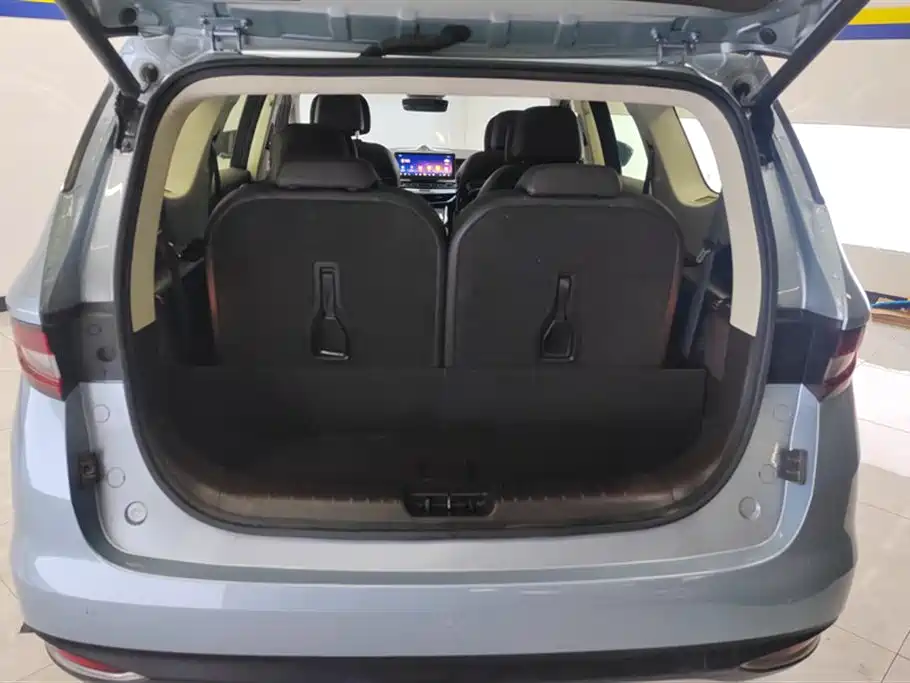 GEELY AUTOMOBILE JIAJIE