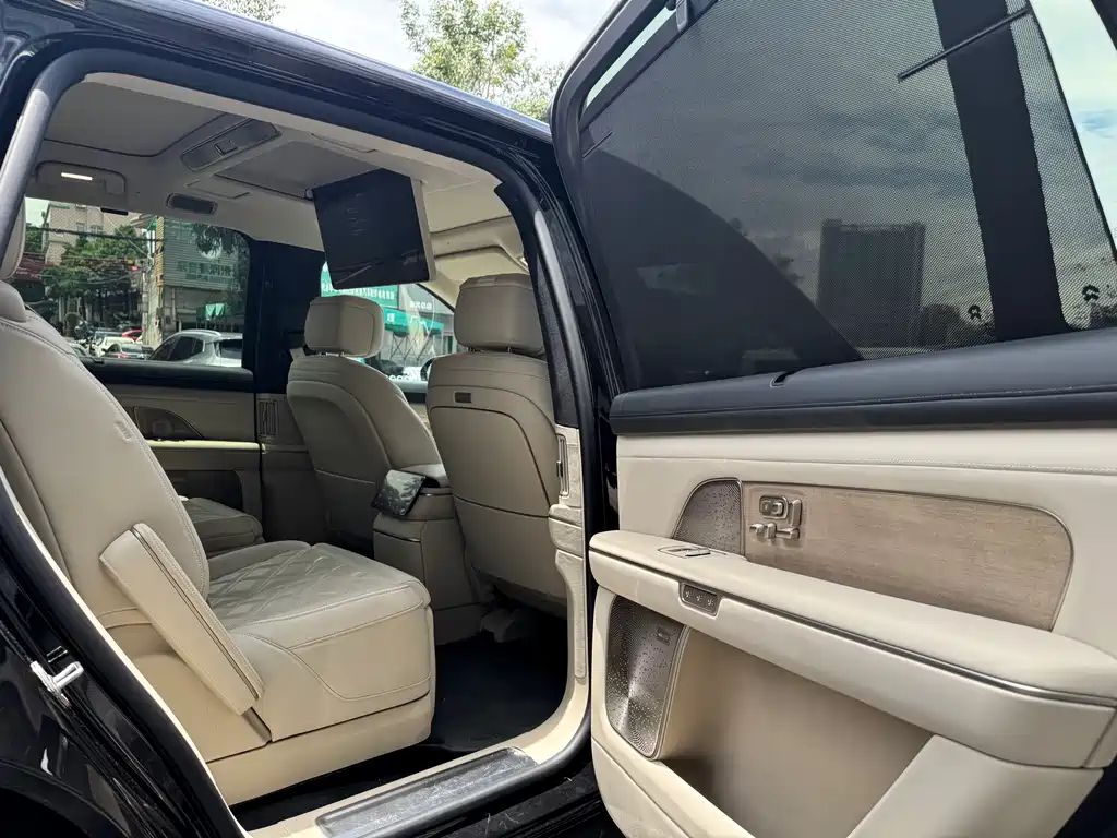 NIO ES8 2026 мест Executive Luxury