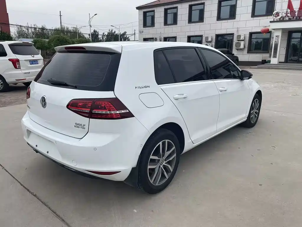 Volkswagen Golf — миниатюра 6