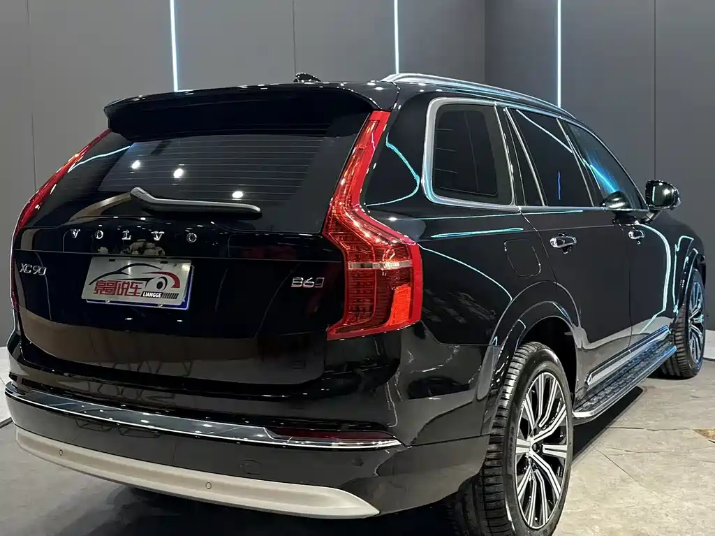 Volvo XC90 — миниатюра 6