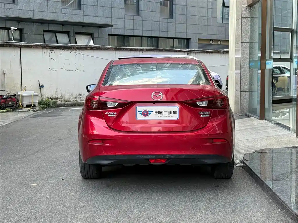 MAZDA  3 ANGKESAILA