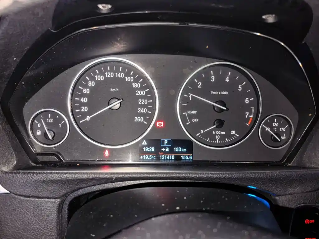 BMW 3 Series — миниатюра 13