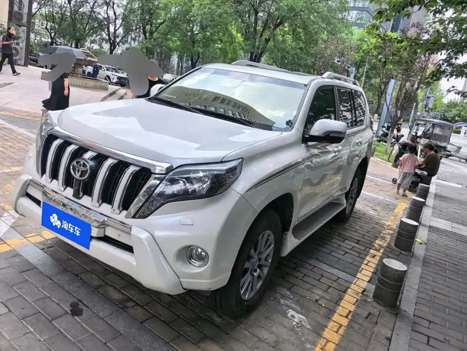 Toyota Prado (Import)