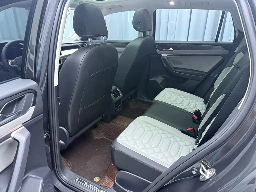 Volkswagen Tayron 2023 280TSI Luxury Plus