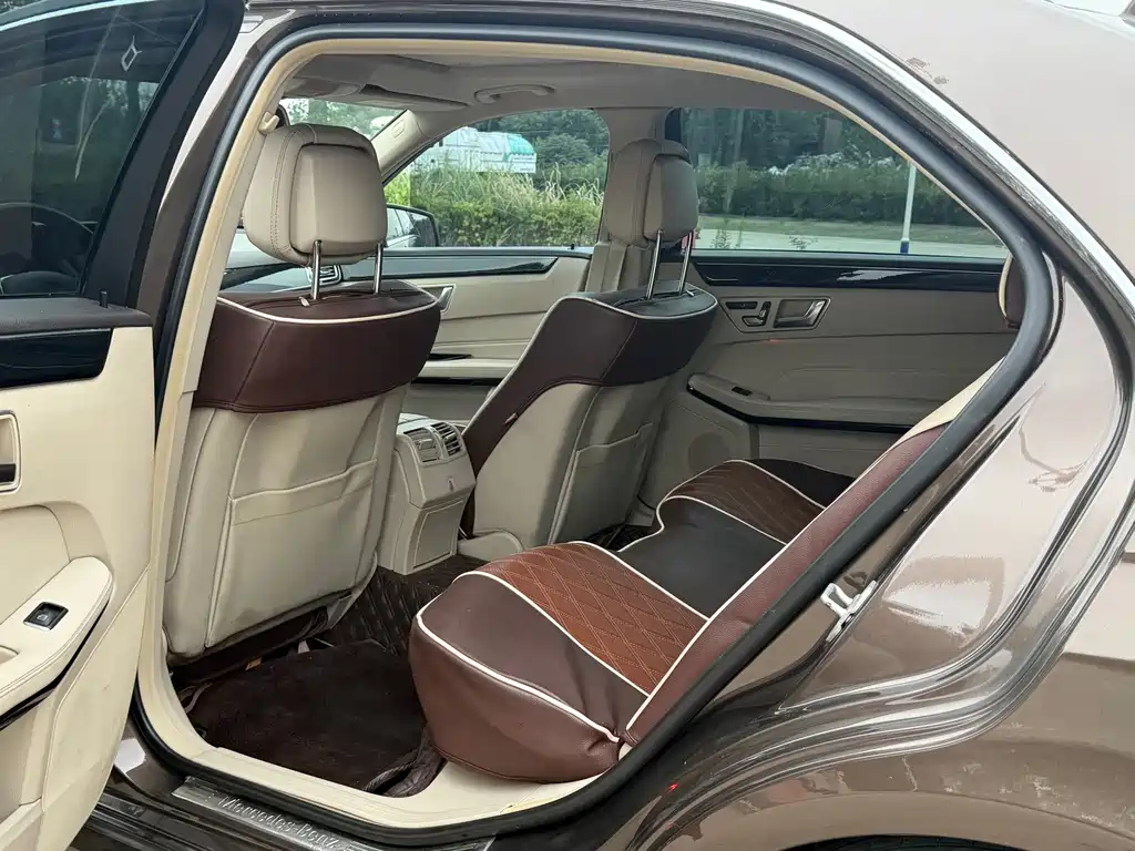 Mercedes-Benz E-Class — миниатюра 12