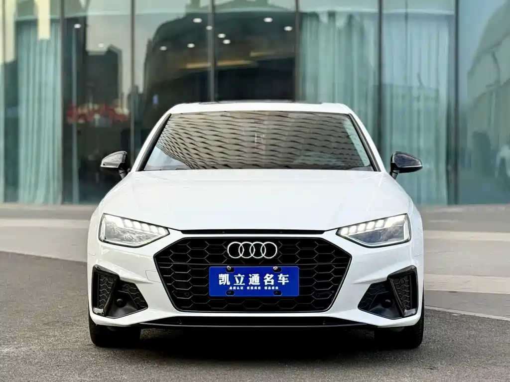 Audi A4L 2022 40 TFSI Luxury