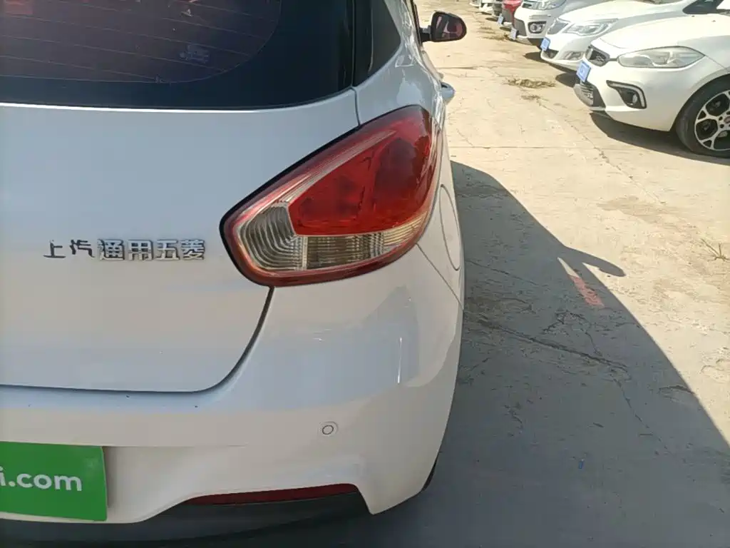 Baojun 310 — миниатюра 8