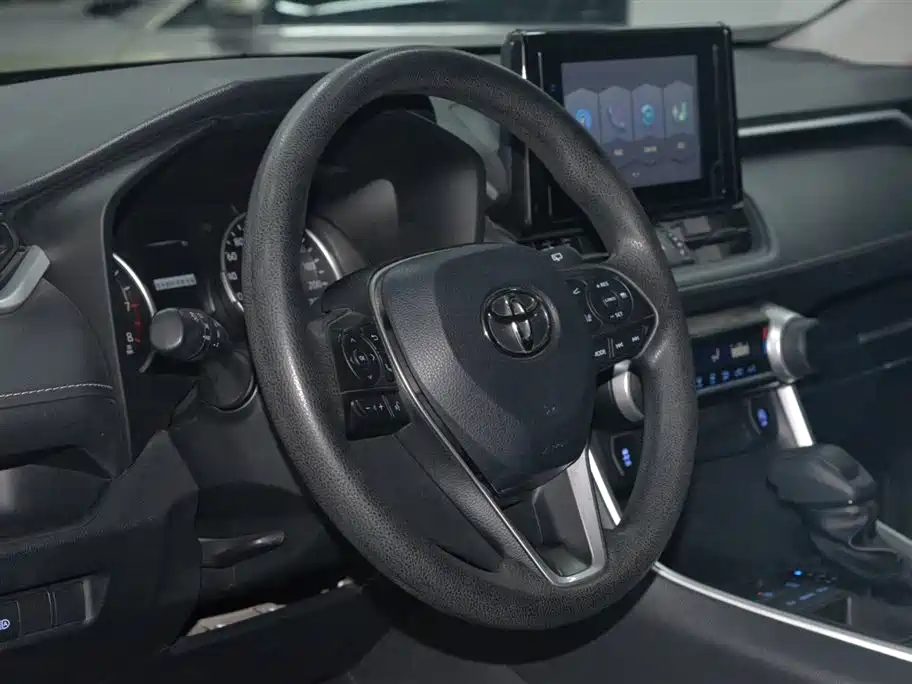 Toyota RAV4 2022 2.0L CVT