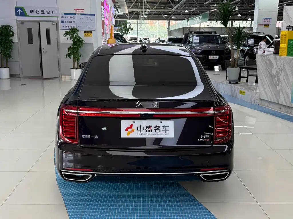 Hongqi H9 2020 2.0T