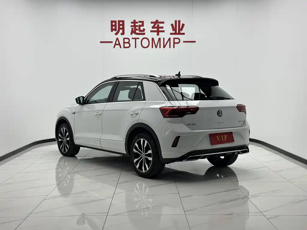 Volkswagen T-Roc — миниатюра 7