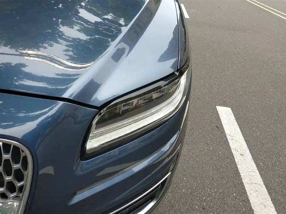 Lincoln Nautilus 2019 2.0T VI