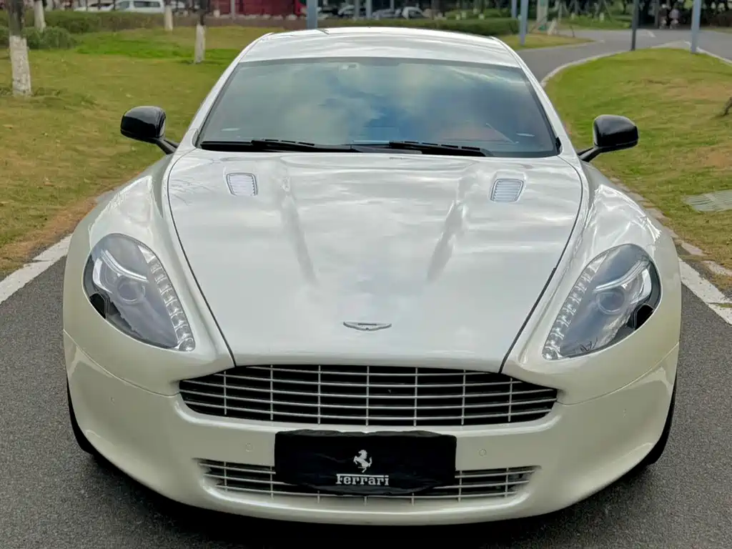 Aston Martin Rapide 2010 6.0L