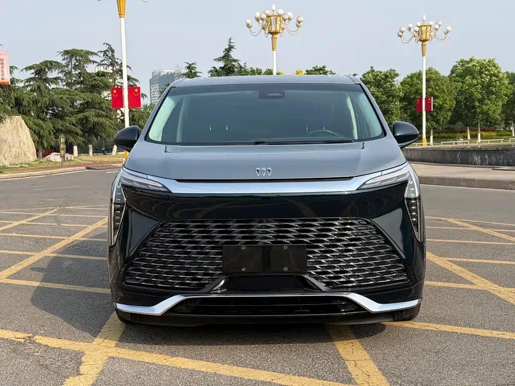 Buick Century 2023 2.0T мест