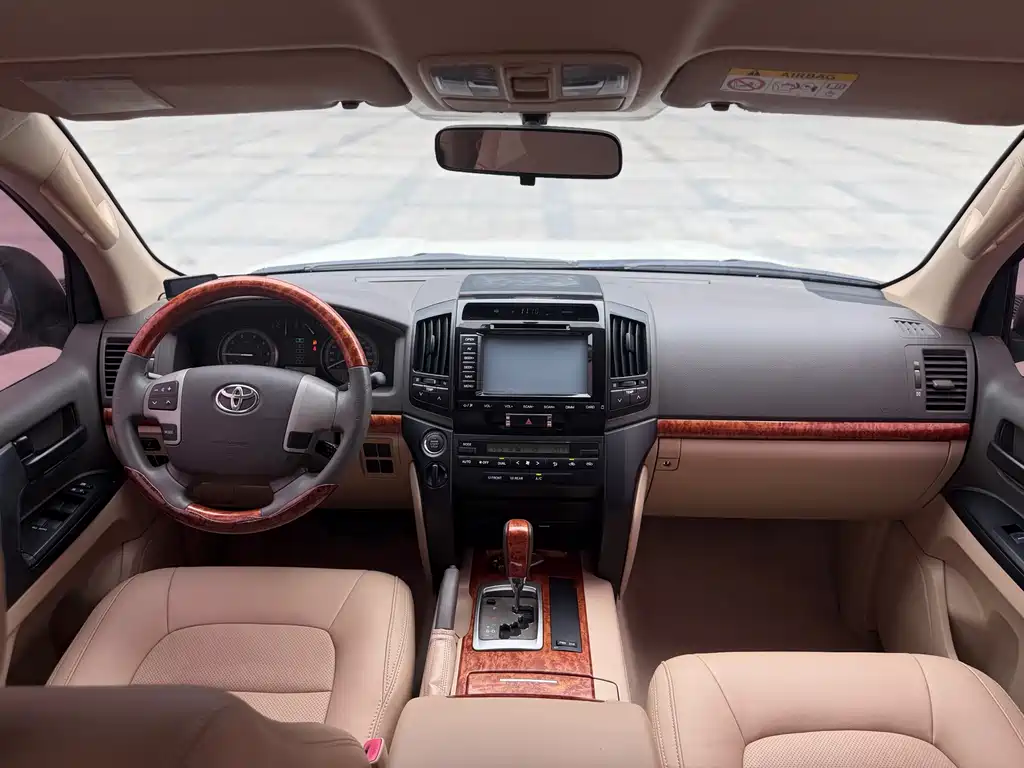 Toyota Land Cruiser 2015 4.0L V6