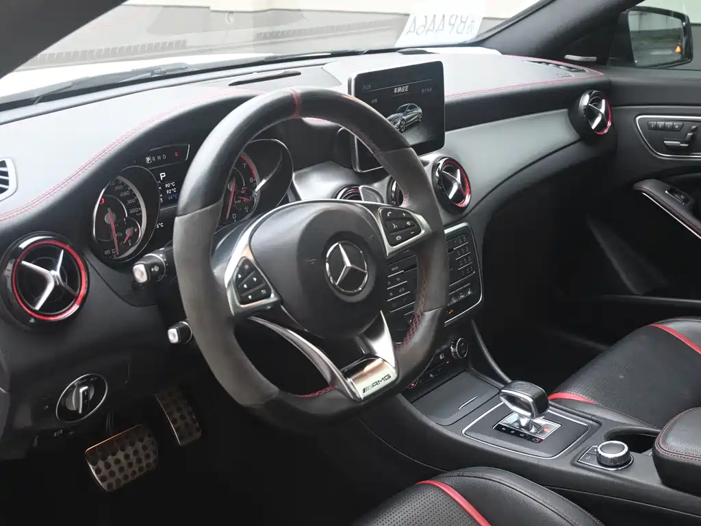 Mercedes-Benz CLA A MG 2015 AMG CLA 45 4MATIC