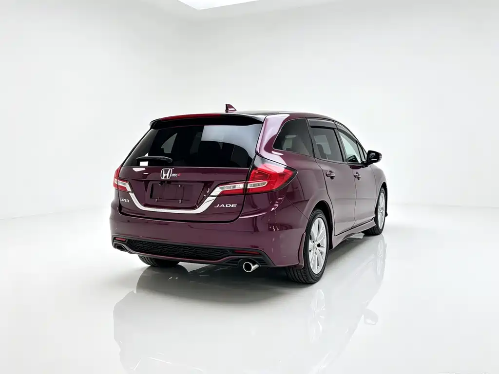 Honda Jade 2017 1.8L AT Comfort 5 мест