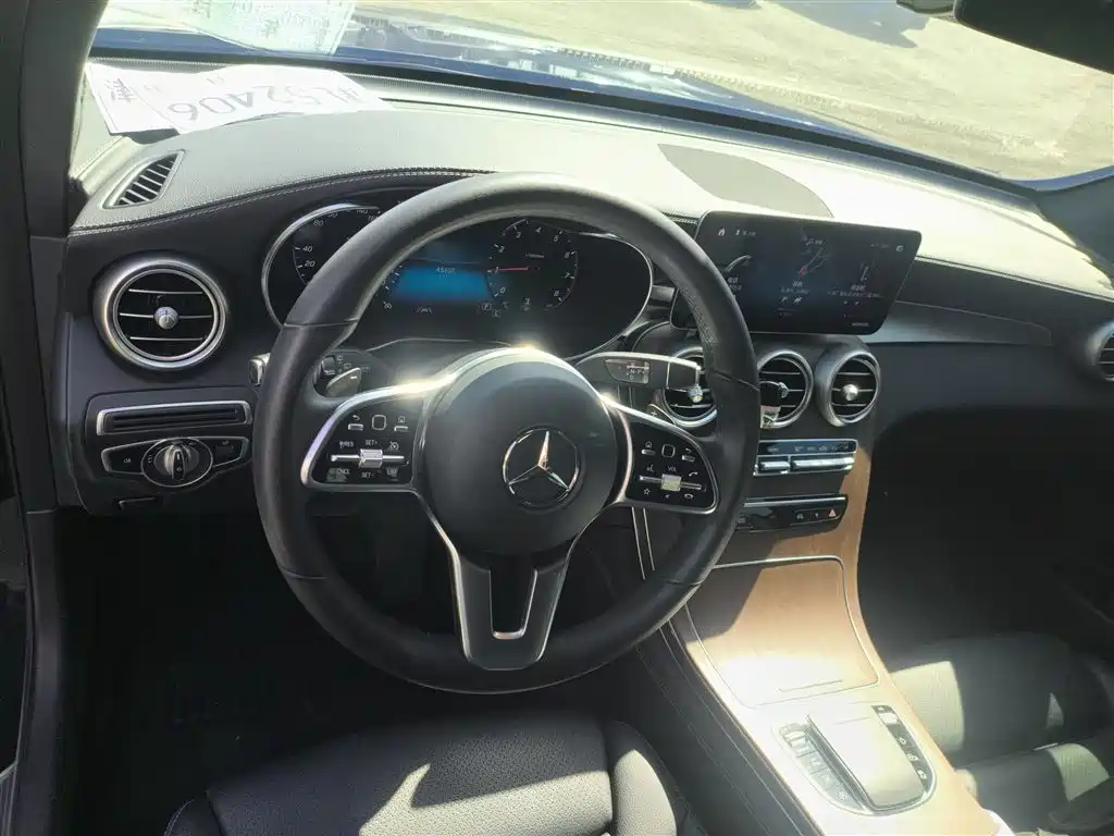 Mercedes-Benz GLC 2020 GLC 300 L 4MATIC