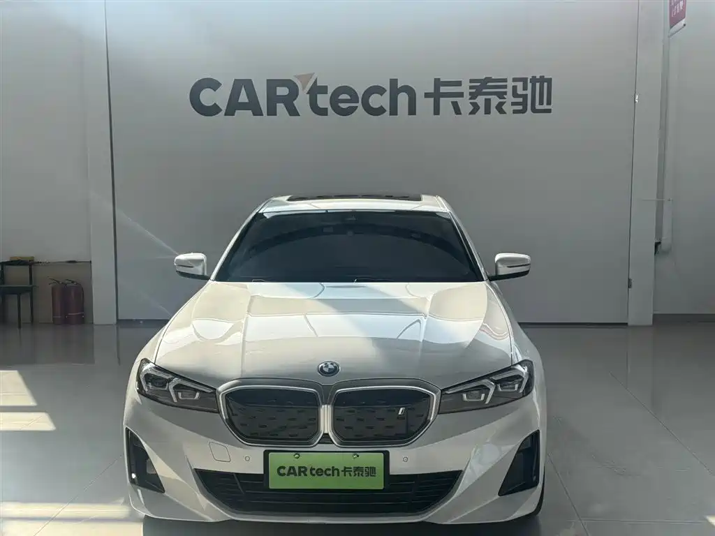 BMW i3 2024 eDrive 35 L