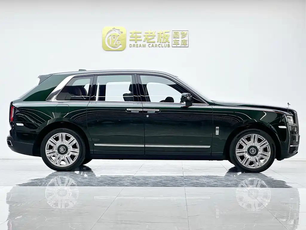 Rolls-Royce Cullinan — миниатюра 7