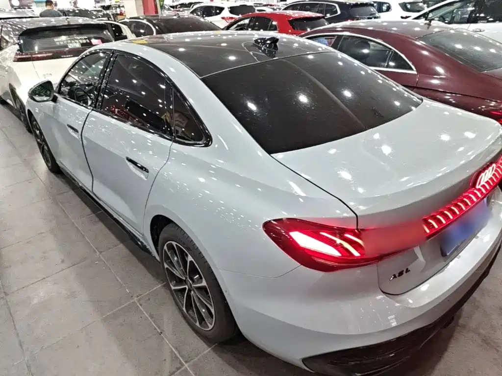 Audi A5L 2026 2.0T Sport