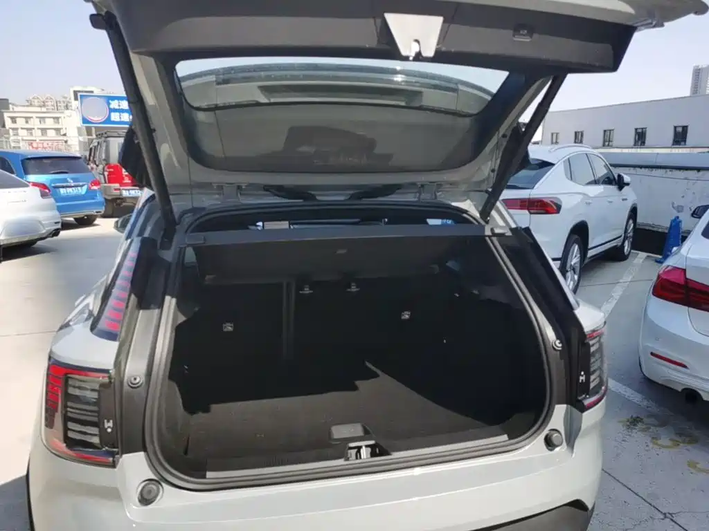 Volvo EX30 — миниатюра 19