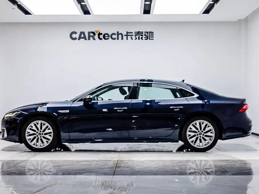 Audi A7L