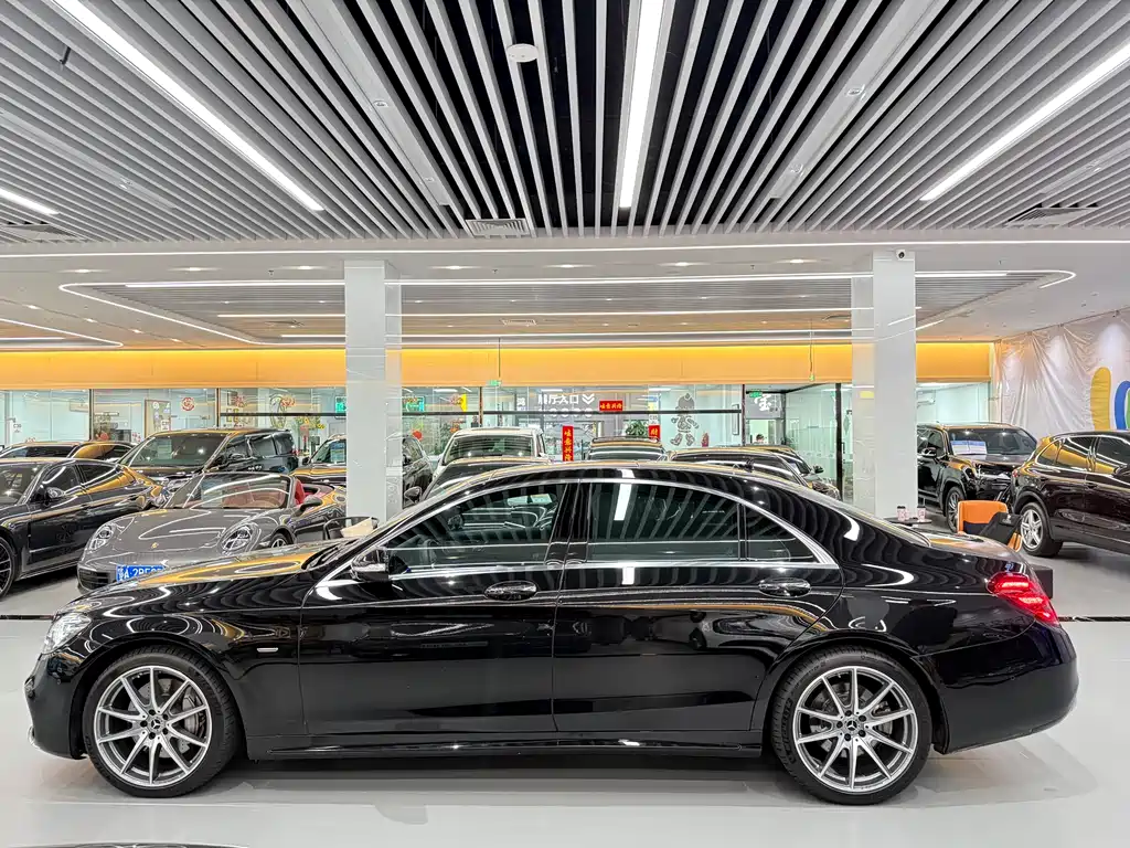 MERCEDES-BENZ S CLASS