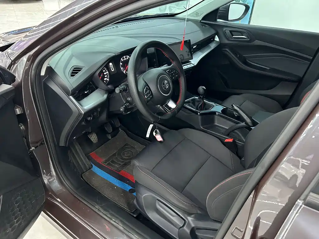 MG 5 2023 180DVVT MT