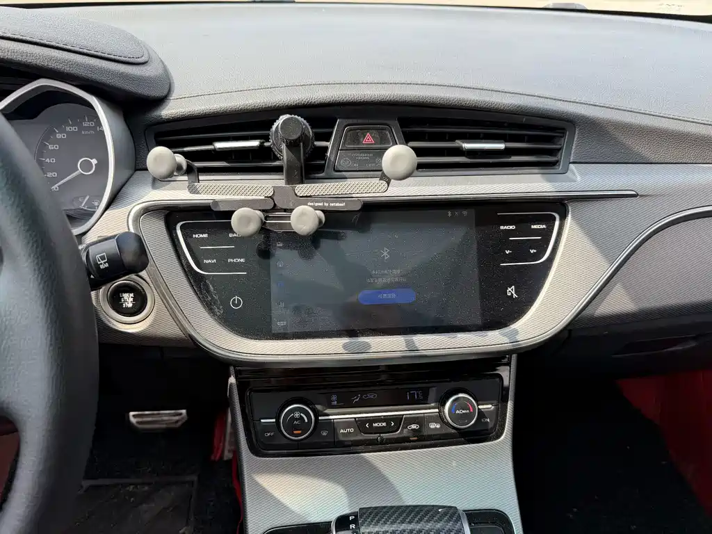 Geely Emgrand GS — миниатюра 7