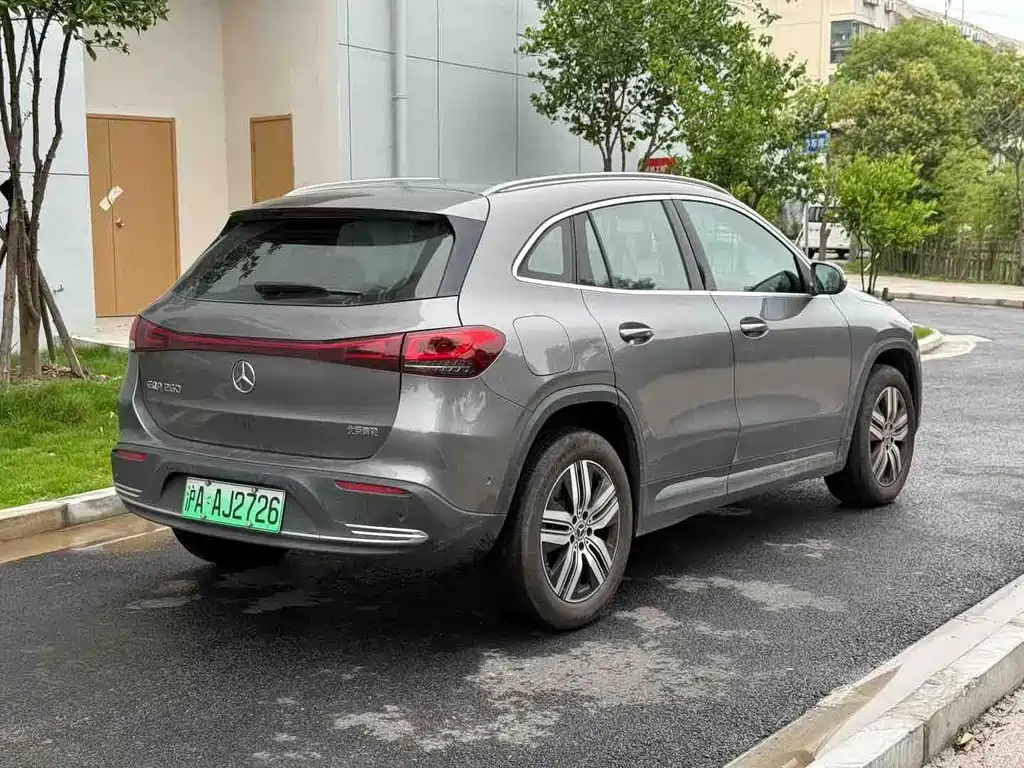 Mercedes-Benz EQA 2022 EQA 260