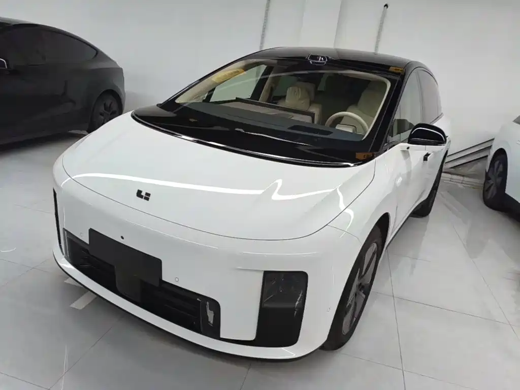 Li Auto i8 2025 Standard