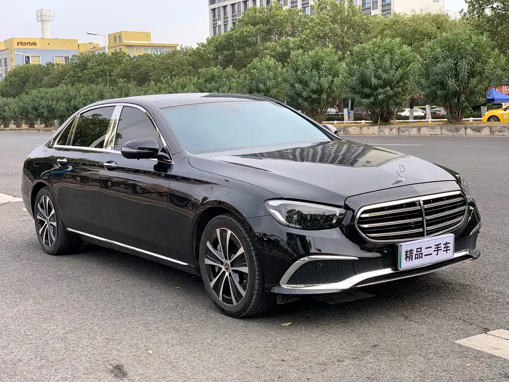 Mercedes-Benz E-Class New Energy E 350 e L Plug-in Hybrid Sedan, фото 2