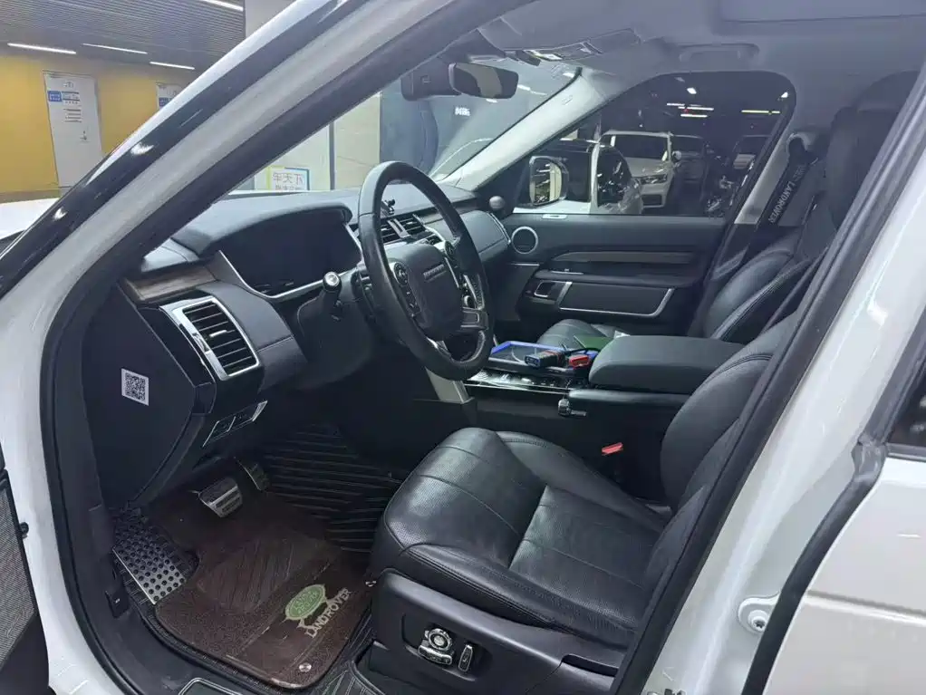 Land Rover Discovery 3.0 SC V6 HSE, фото 7