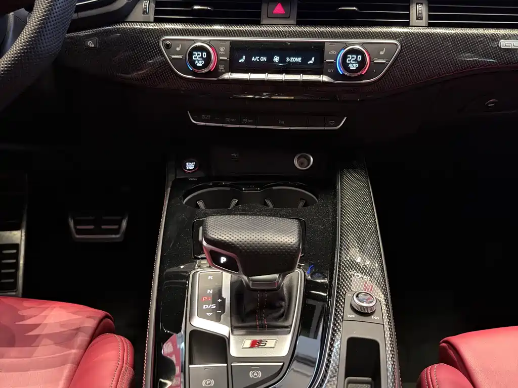 Audi S4 — миниатюра 11