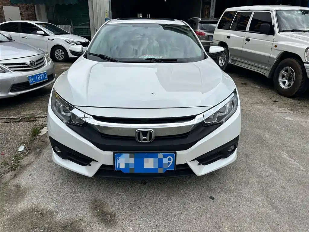 Honda Civic 2019 220TURBO CVT V