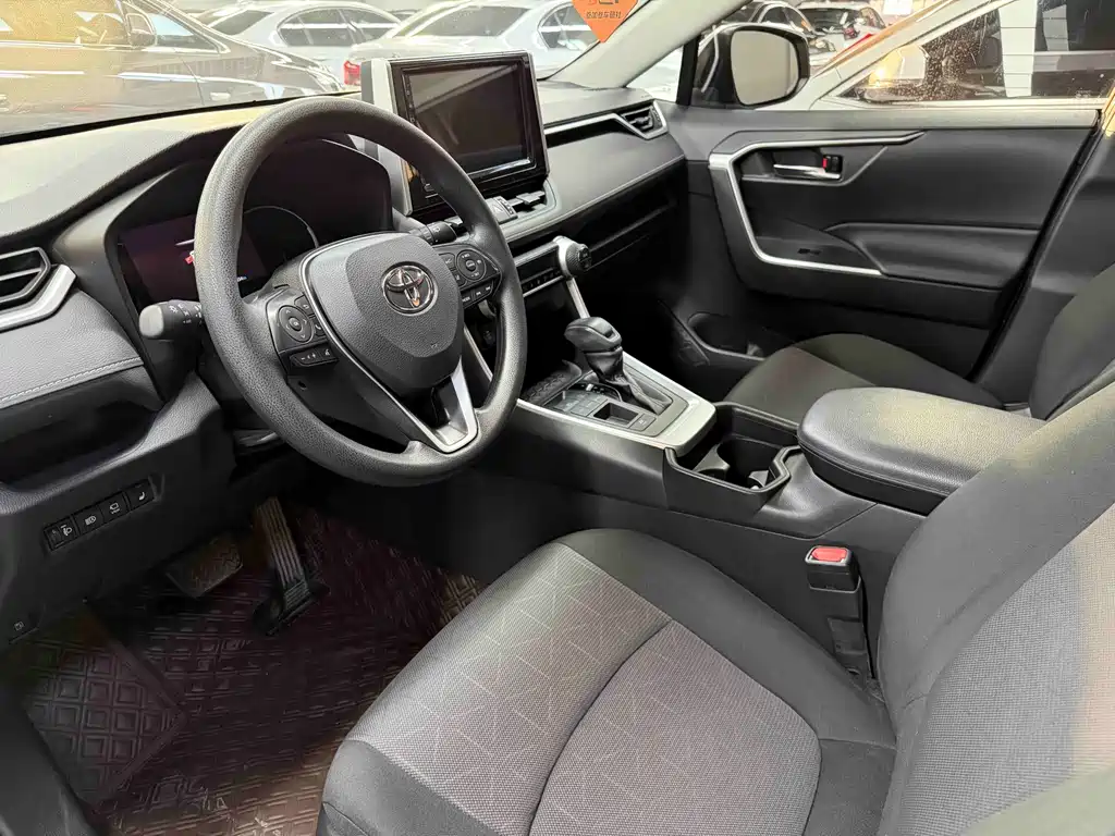 TOYOTA RAV4 RONGFANG