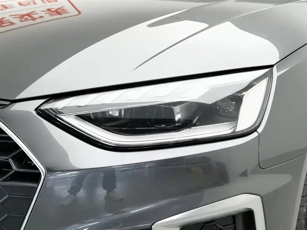 Audi A4L 2023 40 TFSI Fashion