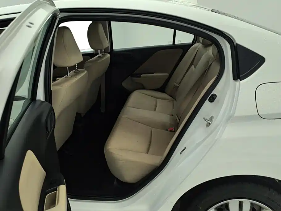 Honda City — миниатюра 11