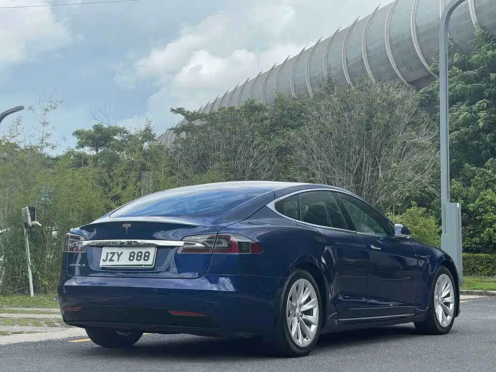 Tesla Model S 2017 Model S 75D