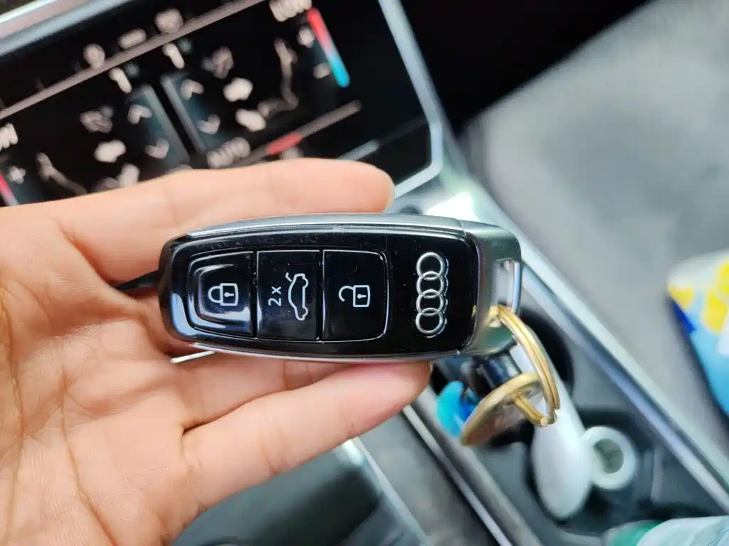 Audi A6L — миниатюра 9