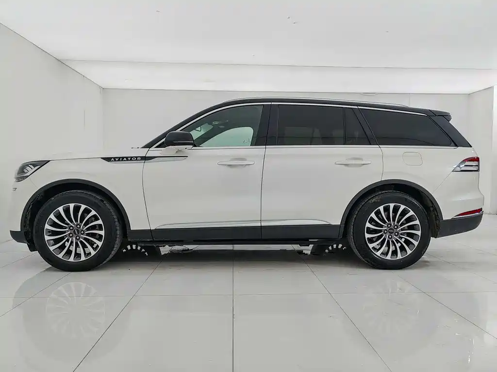 Lincoln Aviator 2020 3.0T V6