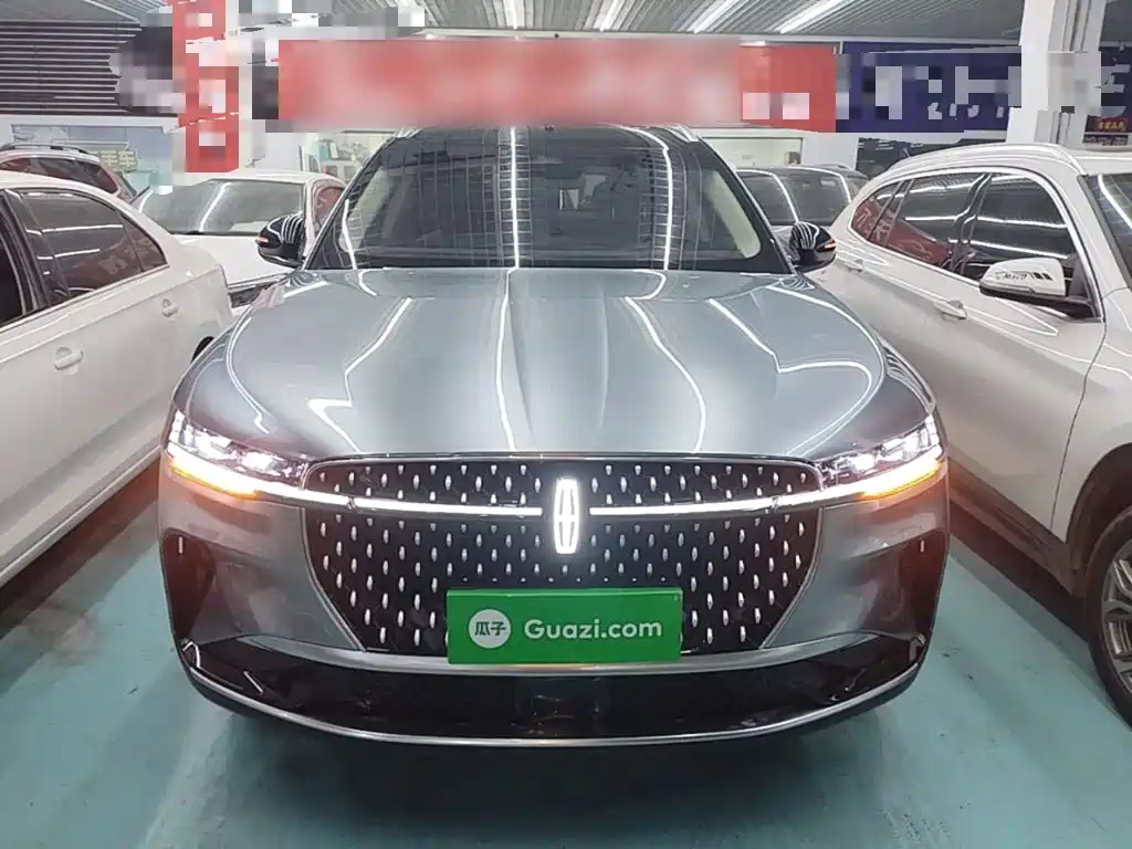 Lincoln Nautilus 2023 2.0T