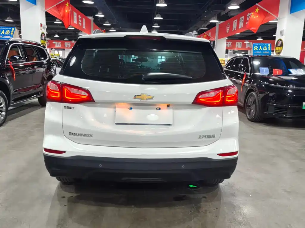 Chevrolet Equinox — миниатюра 7