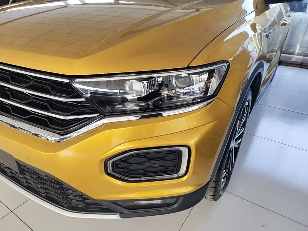 Volkswagen T-Roc — миниатюра 24