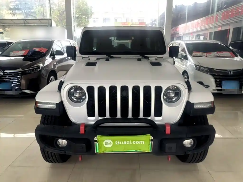 Jeep Wrangler PHEV — миниатюра 3