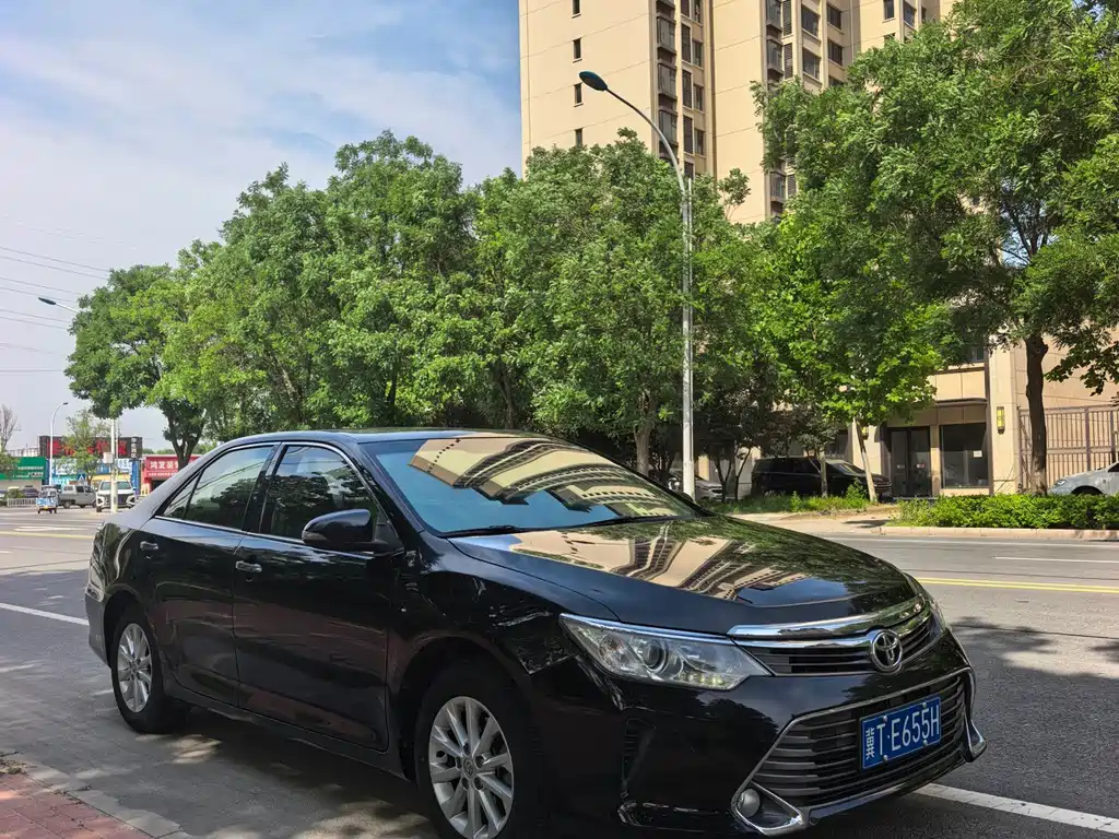 Toyota Camry 2016 2.0E Elite